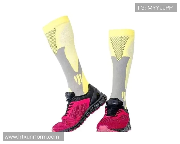 足球明星专用道具大揭秘让我们一起探索他们的训练与比赛装备